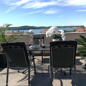 Meli - Mit Meerblick Medulin
